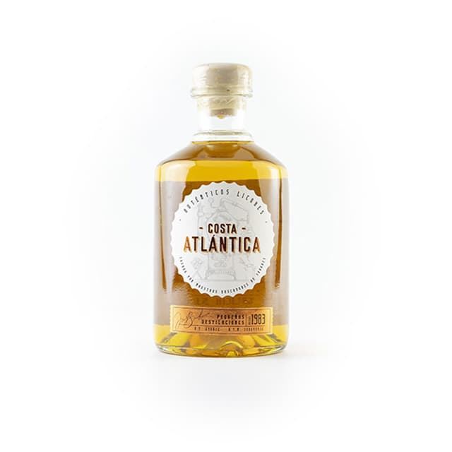 Costa Atlántica Licor de Hierbas 700ml - Imagen 1